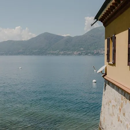 Charming Moment Di Porta - Casa Amatissima Apartment Brezzo